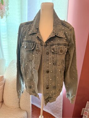 Pearl-Embellished Gray Denim Jacket